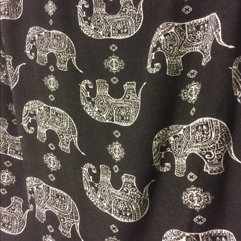 Elephant tank with hoodie